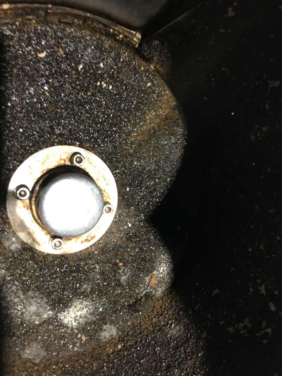 Burgonyakoptató Gasztro Metál – termékfotó használat közben