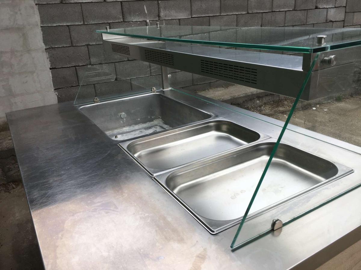 Vízfürdős melegentartó 4 * GN 1/1 – termékfotó hátulról