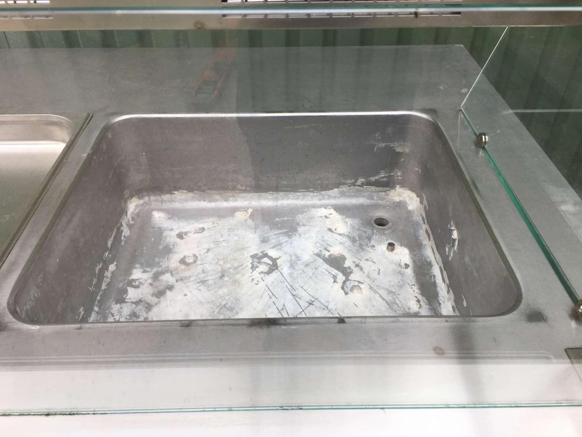 Vízfürdős melegentartó 4 * GN 1/1 – termékfotó részlet