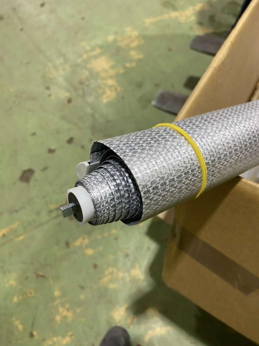 Éjszakai roló fali hűtőbútorokhoz – termékfotó hátulról