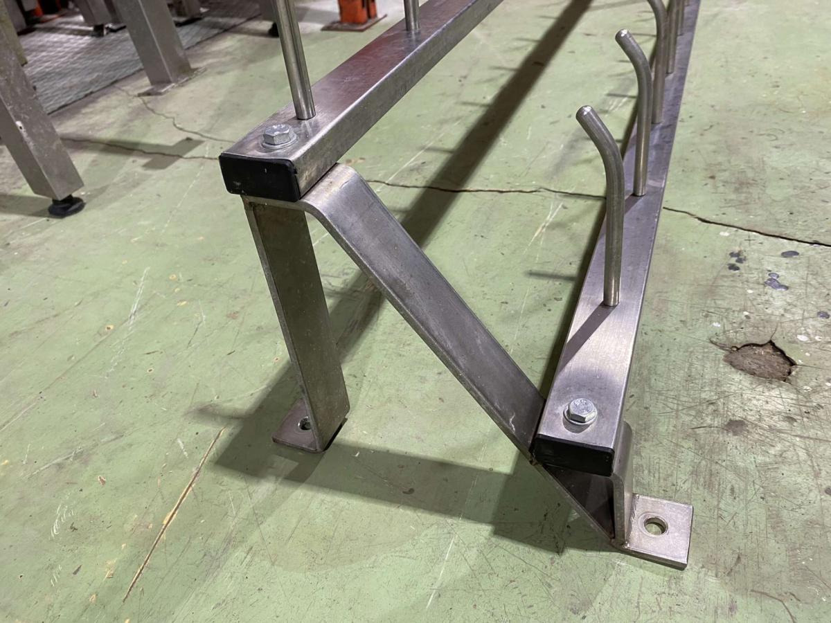 Rénvas, horogsor rozsdamentes, több méret – termékfotó jobb oldalról