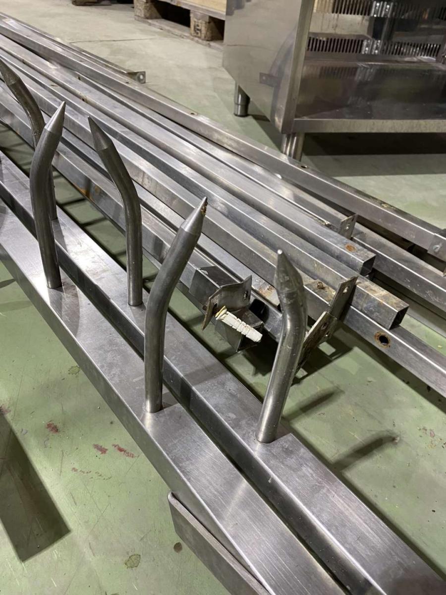 Rénvas, horogsor rozsdamentes, több méret – termékfotó alulnézet