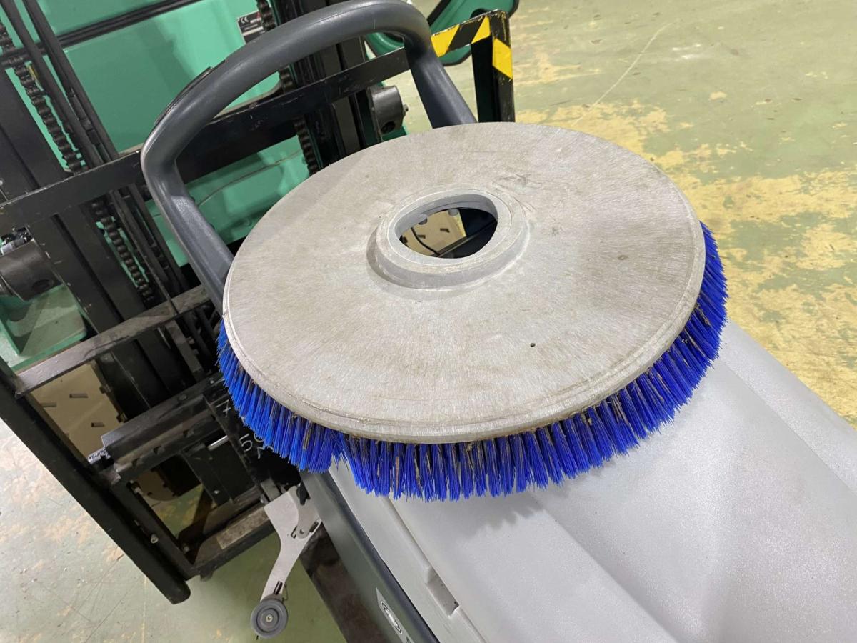 NILFISK SC450 53 B padlótisztító 50%-os akkumlátorral – termékfotó (14. kép)