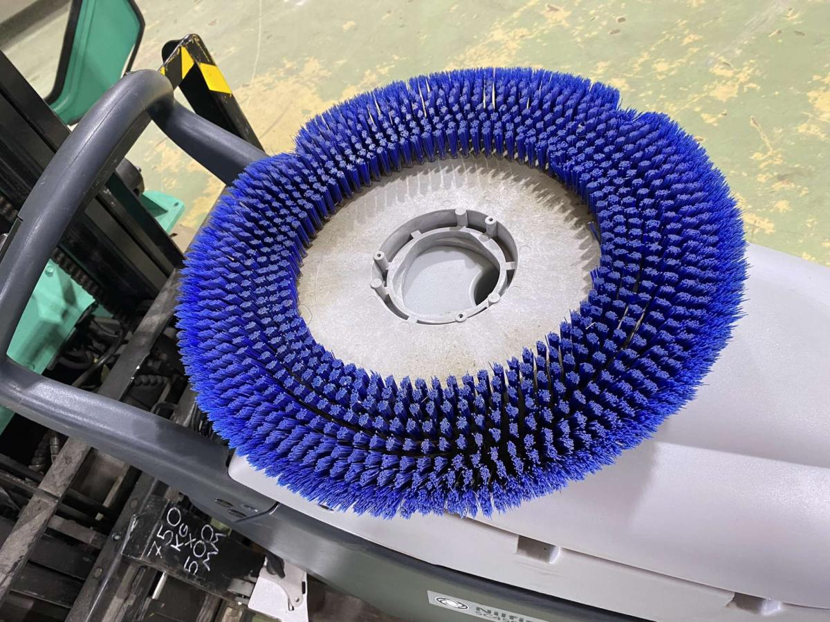 NILFISK SC450 53 B padlótisztító 50%-os akkumlátorral – termékfotó (15. kép)