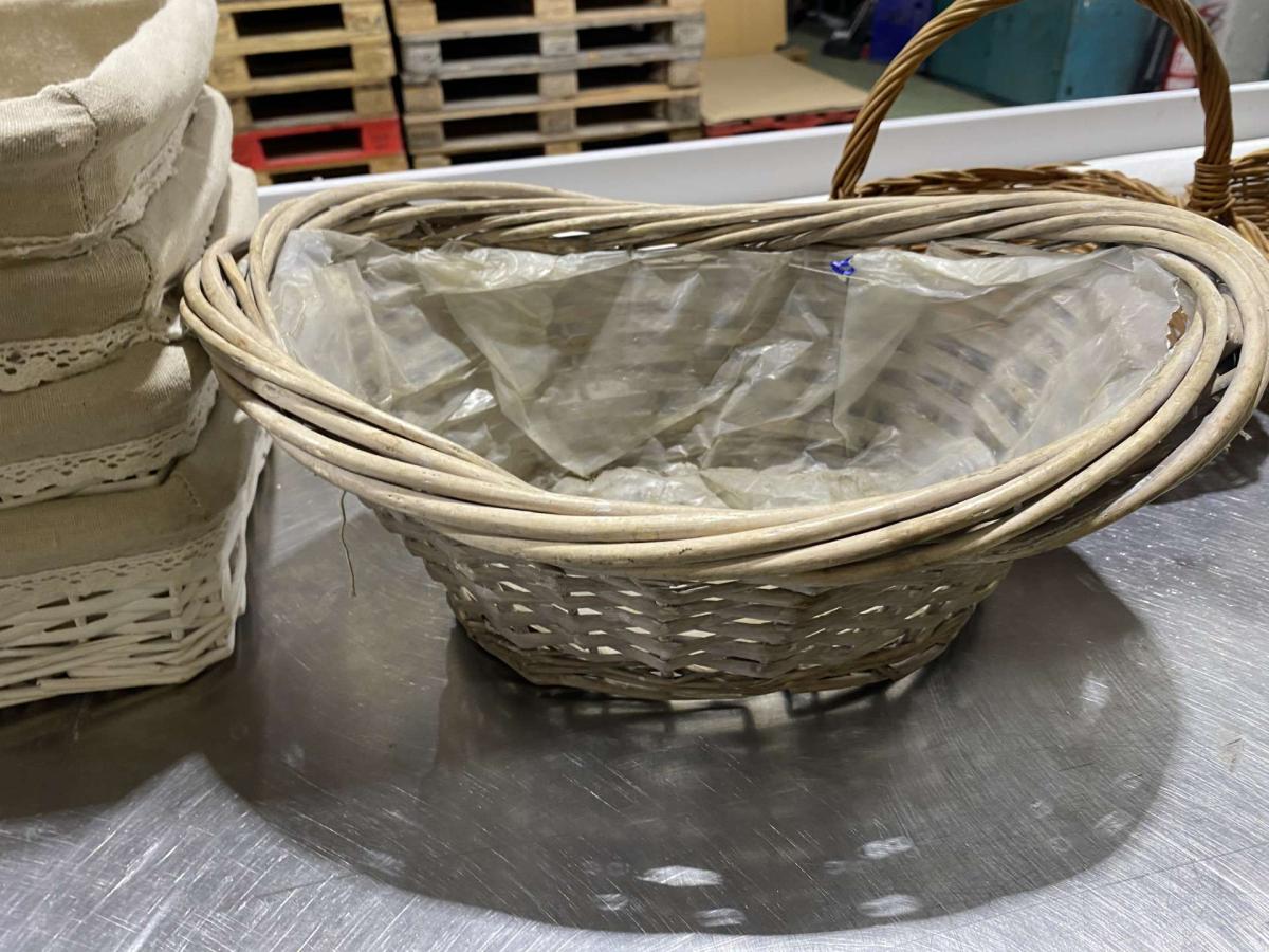 Fonott kosarak, több méretben – termékfotó felülnézet