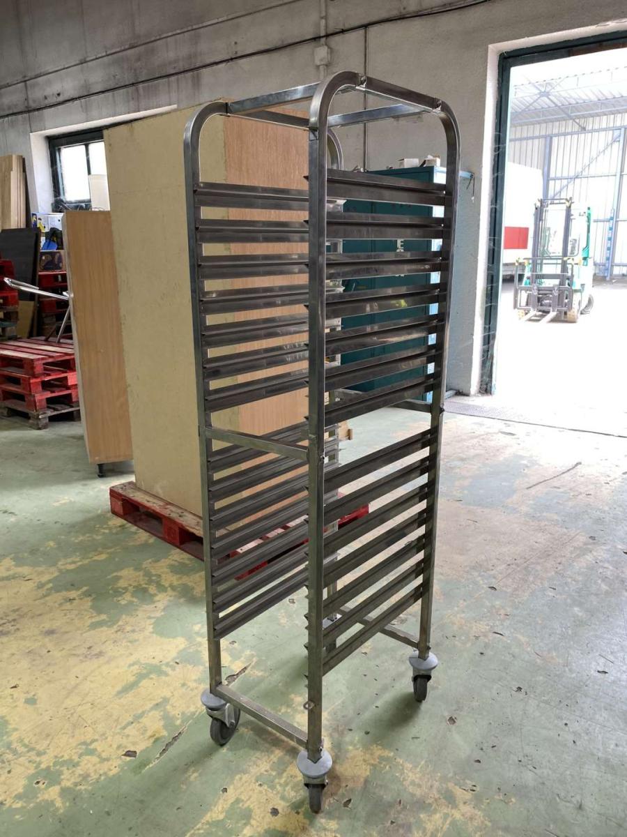 Rozsdamentes GN szállítókocsi – termékfotó jobb oldalról