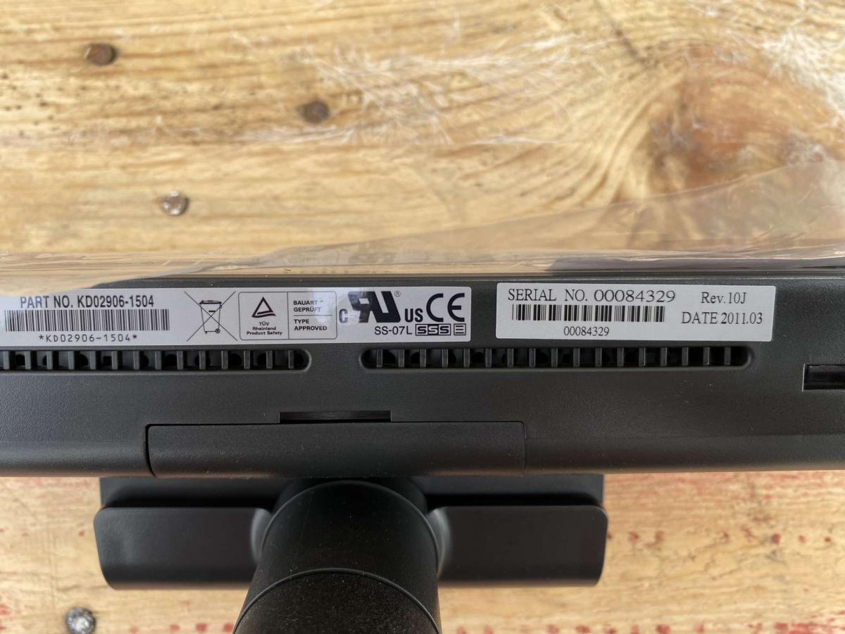 Fujitsu klienskijelző KD02906-1504 – termékfotó 45° nézet