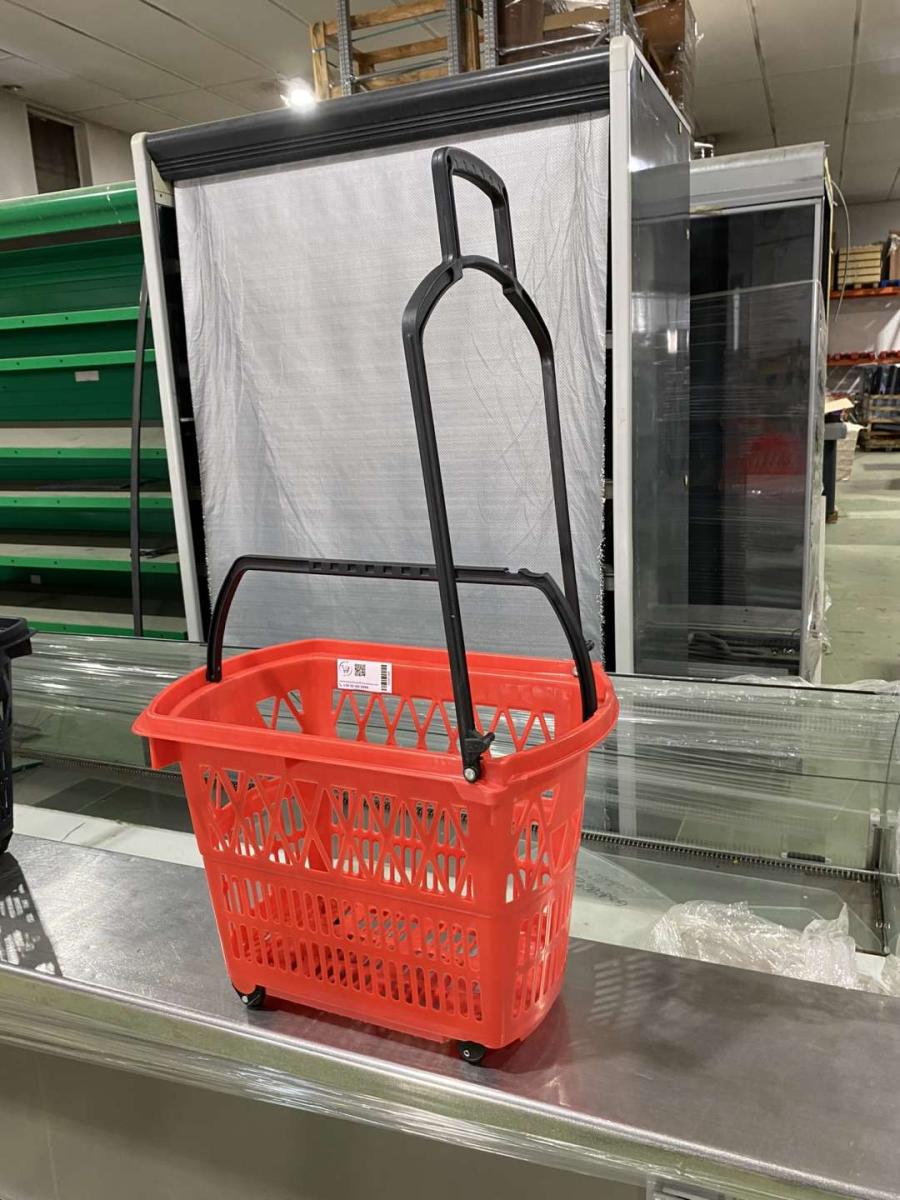 Új bevásárló kosár piros 28 literes gurulós – termékfotó jobb oldalról