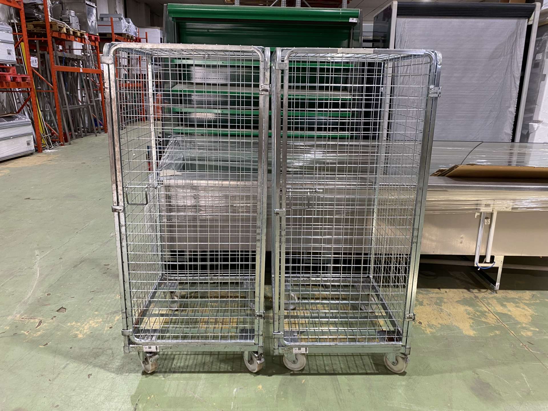 Wanzl négyoldalról zárt rollikocsi, rollkonténer