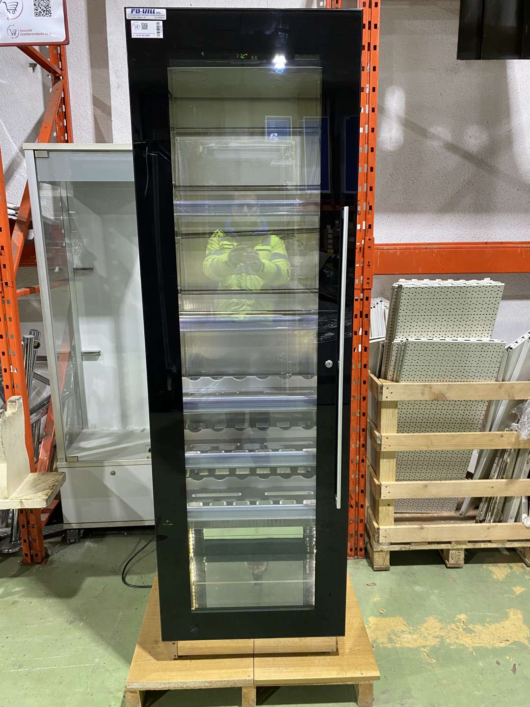 Borhűtő Enofigo Miami Medmix/421