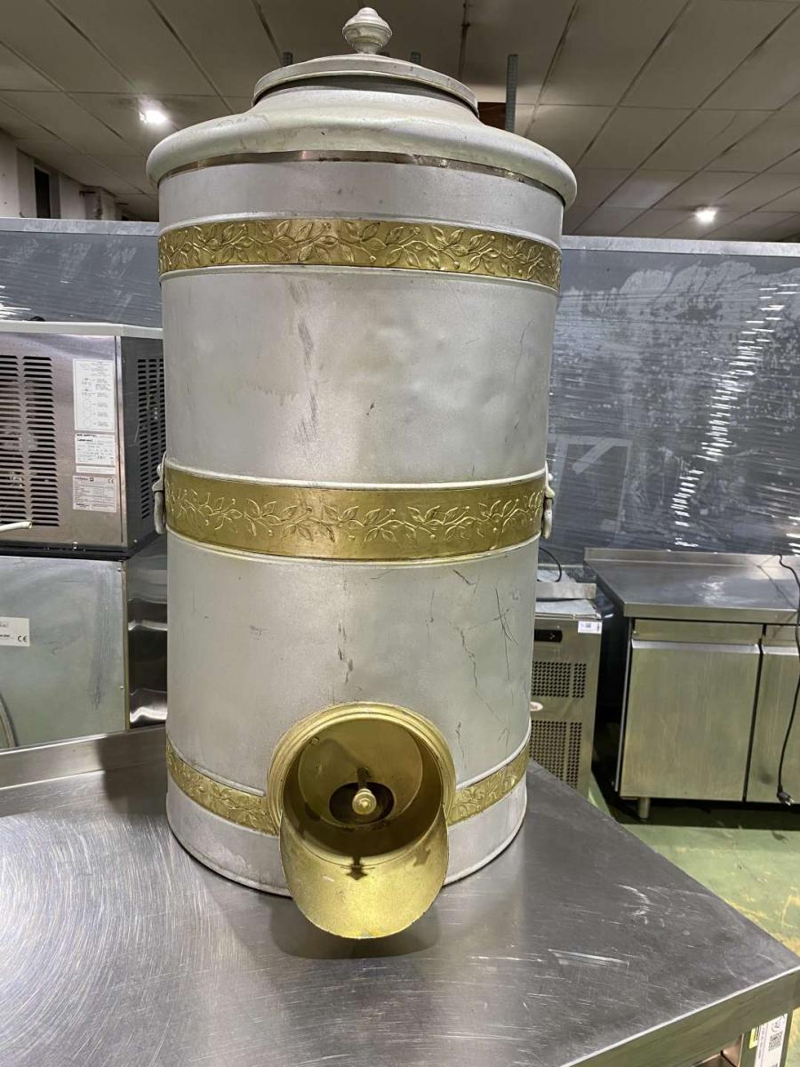 Antik szemeskévé adagoló, tároló – termékfotó alulnézet