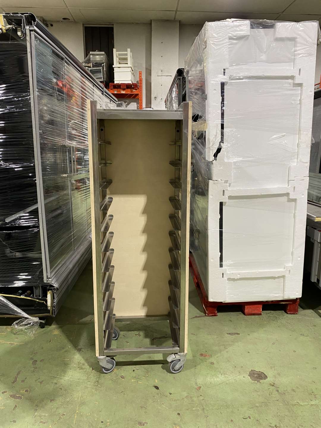 Rozsdamentes tálcaleszedő kocsi