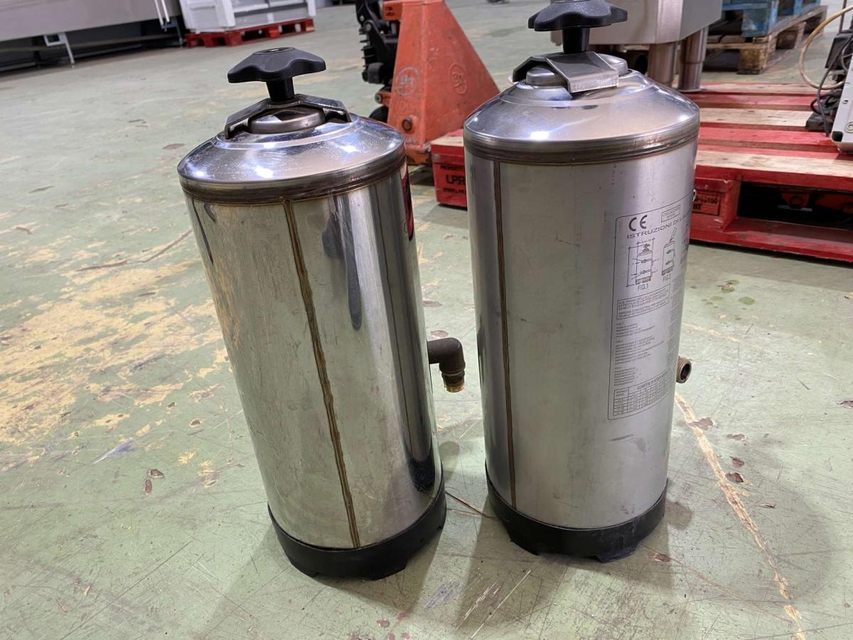 Vízlágyító, vízkőoldó – termékfotó jobb oldalról