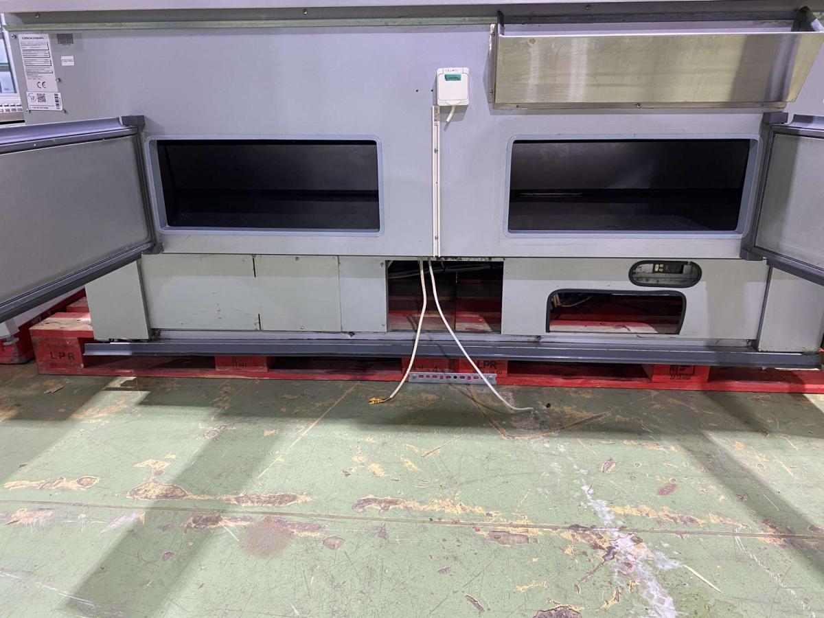 Criocabin kiszolgálópult, csemegepult, húspult 6,25 – termékfotó 45° nézet