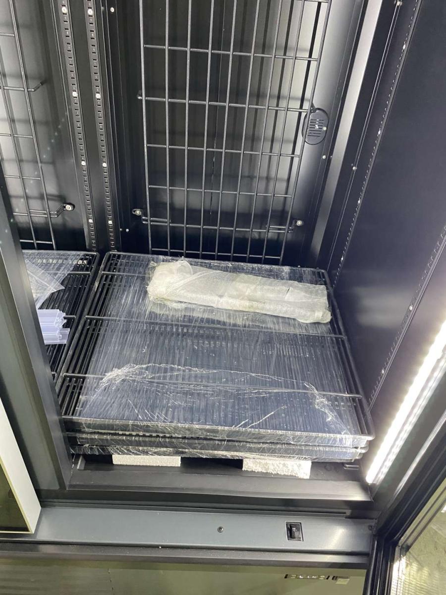 Új ECOCOLD Cherry M&amp;D NT 1300 2D (fagyasztó) beépített aggregátoros hűtő (-) – termékfotó 45° nézet