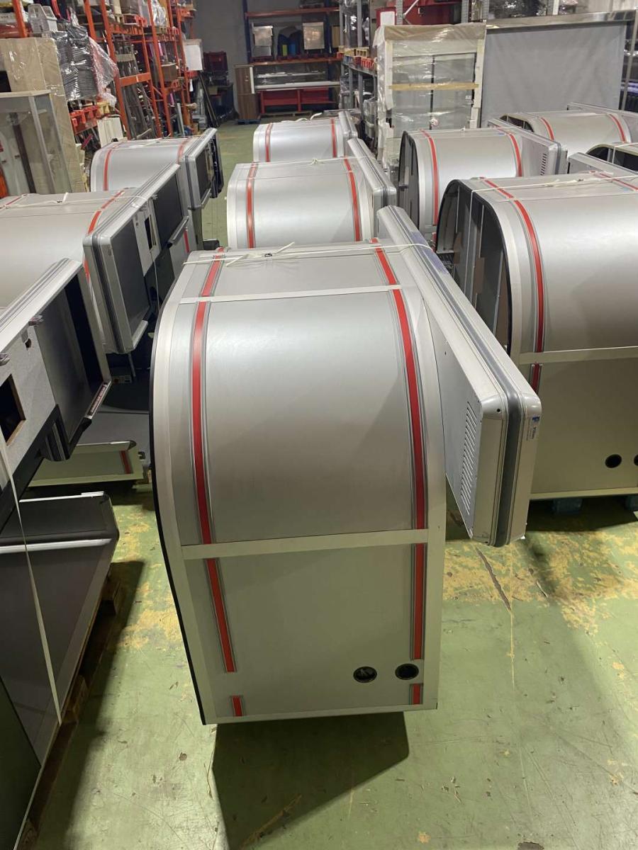 Kasszaasztal Pillen ( Balos ) – termékfotó jobb oldalról