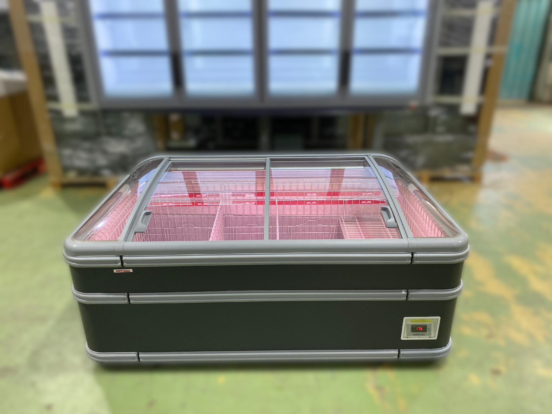 AHT MIAMI hűtőláda 185 szürke