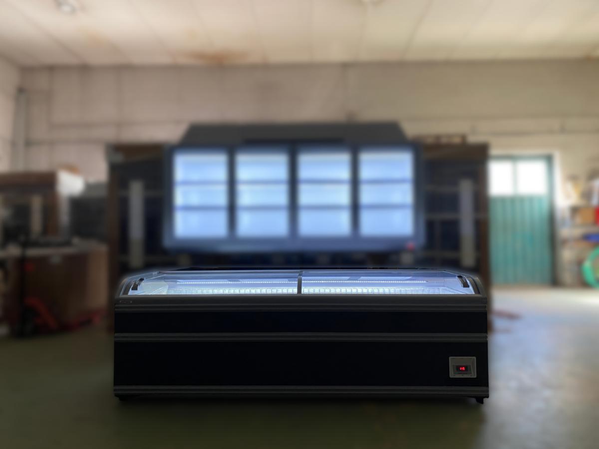 AHT MIAMI hűtőláda 250 szürke – termékfotó alulnézet