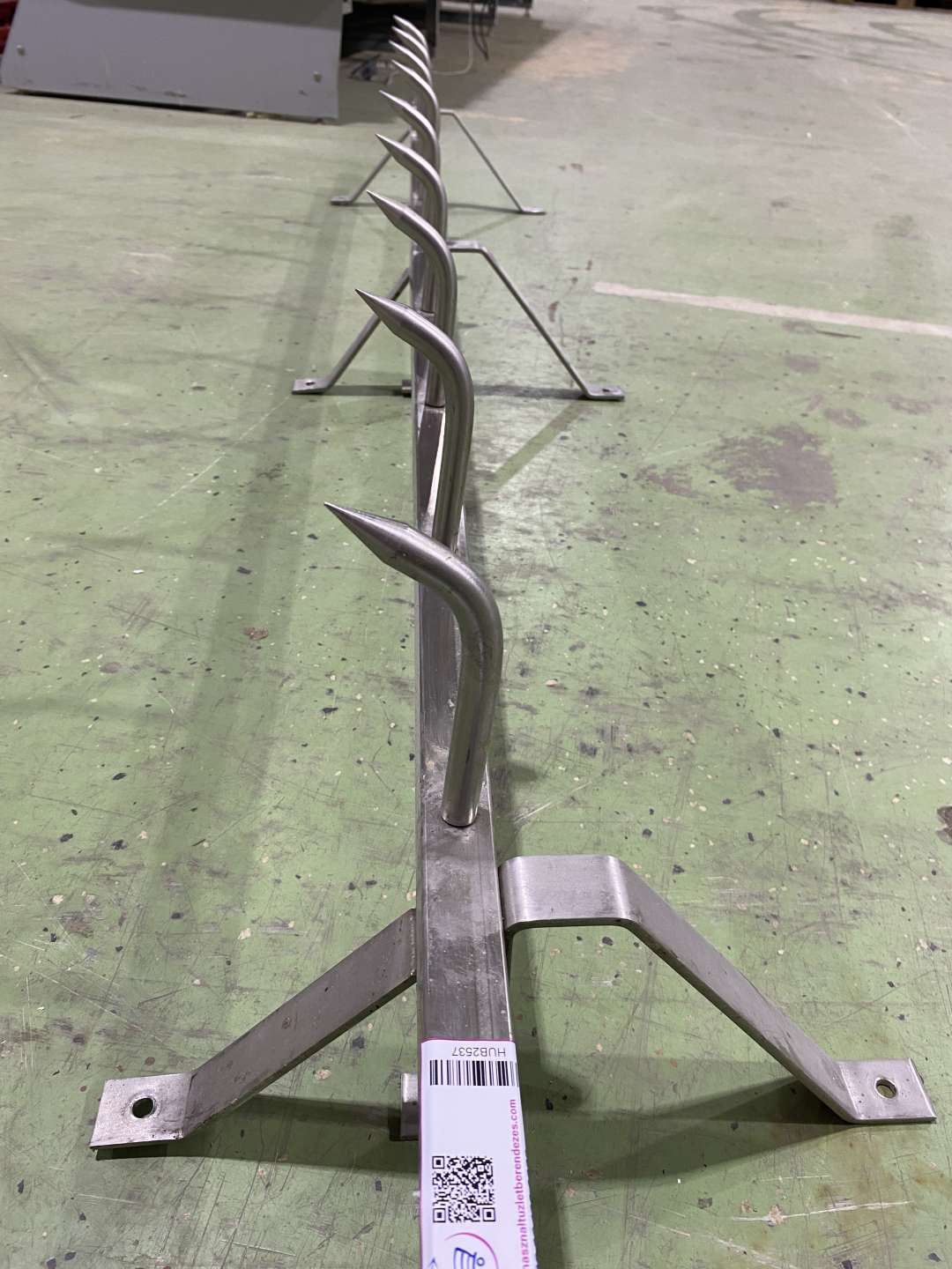 Rozsdamentes falra szerelhető rénvas 200 cm