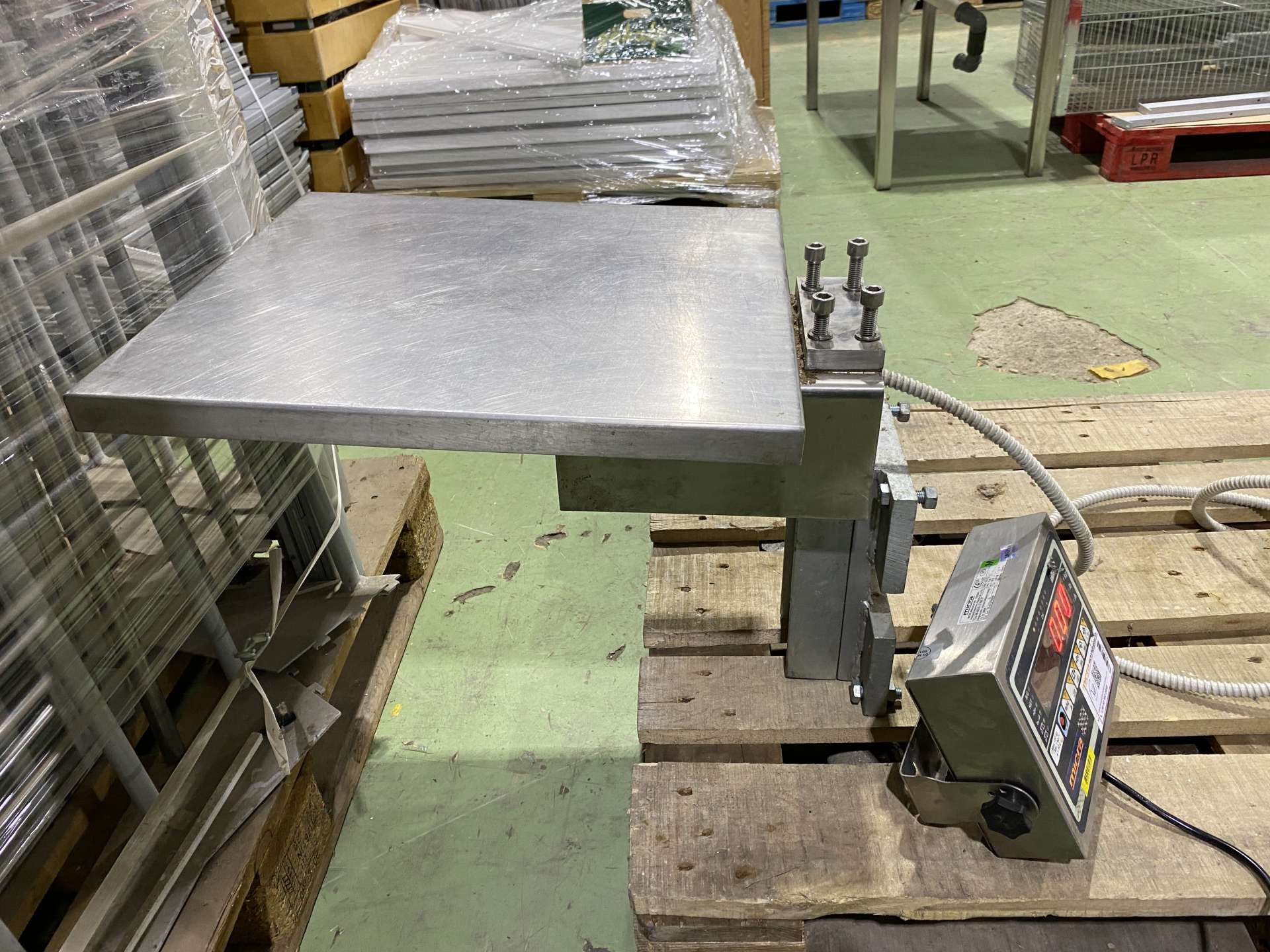 Összecsukható fali mérleg, mázsa rozsdamentes