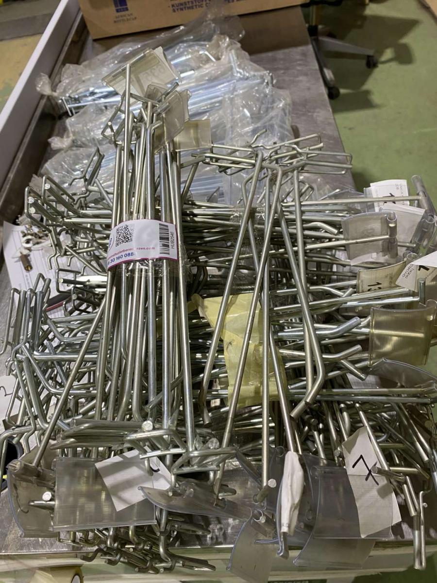 Használt bliszterkampó 30cm – termékfotó hátulról