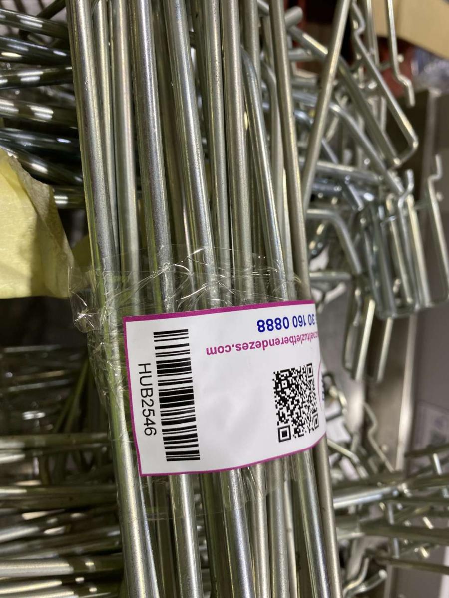 Használt bliszterkampó 30cm – termékfotó alulnézet