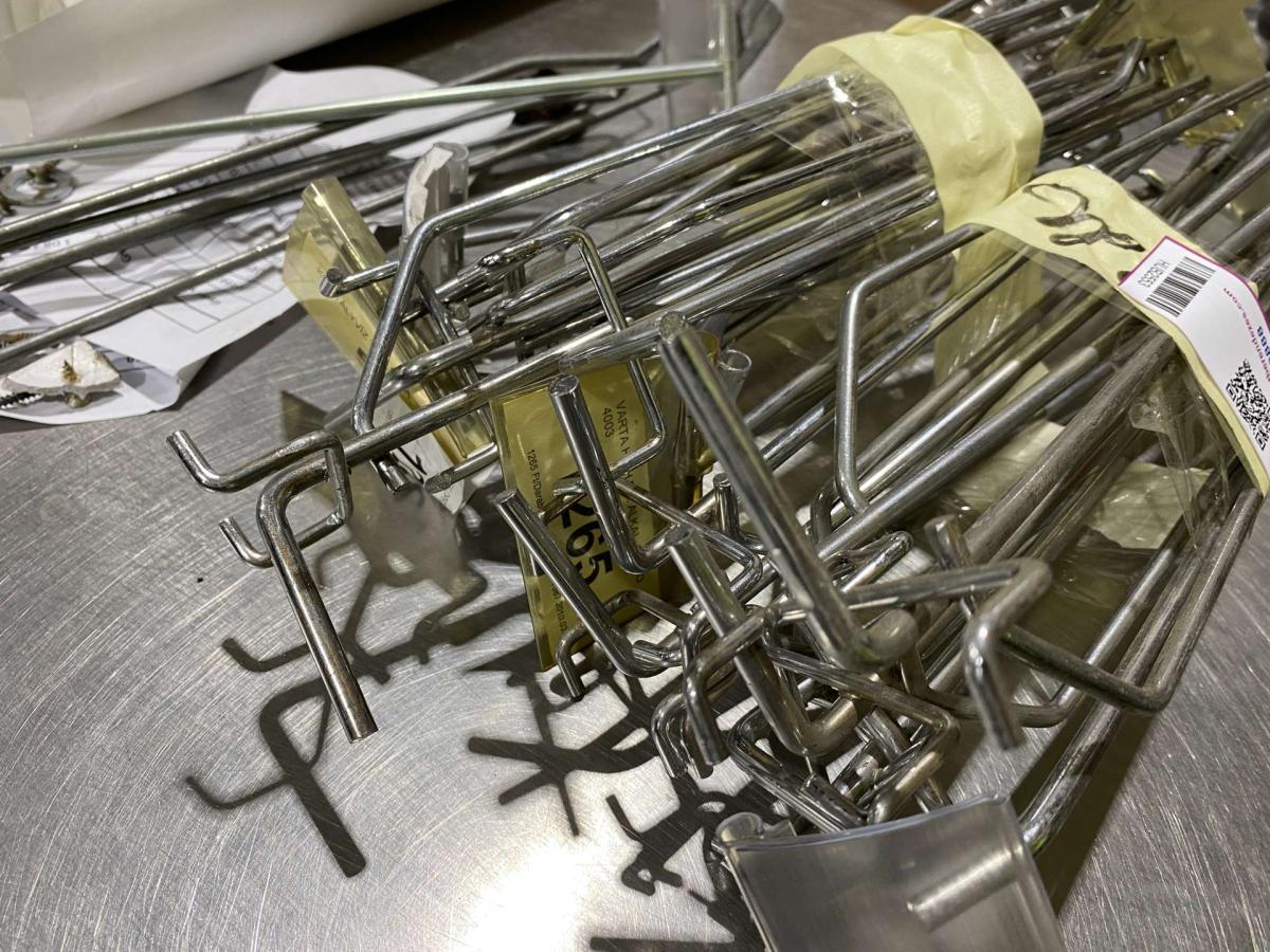 Használt bliszterkampó 25cm – termékfotó jobb oldalról