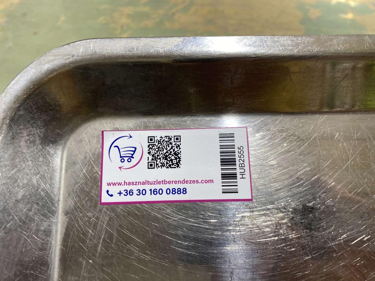 Rozsdamentes tálca 50*35*2 cm – termékfotó jobb oldalról