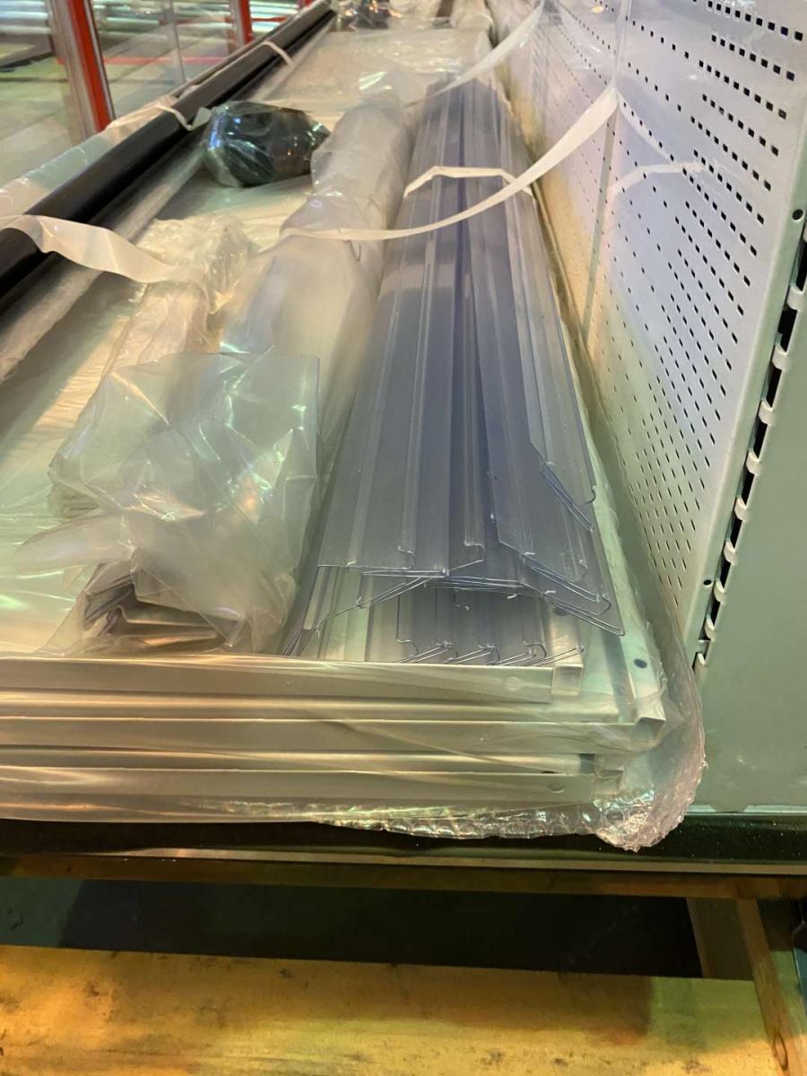 Új WSL - WANZL Horison falihűtő 2,5 méter – termékfotó részlet