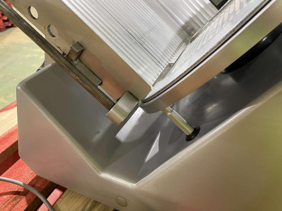 Bizerba SE 12 szeletelőgép – termékfotó részlet