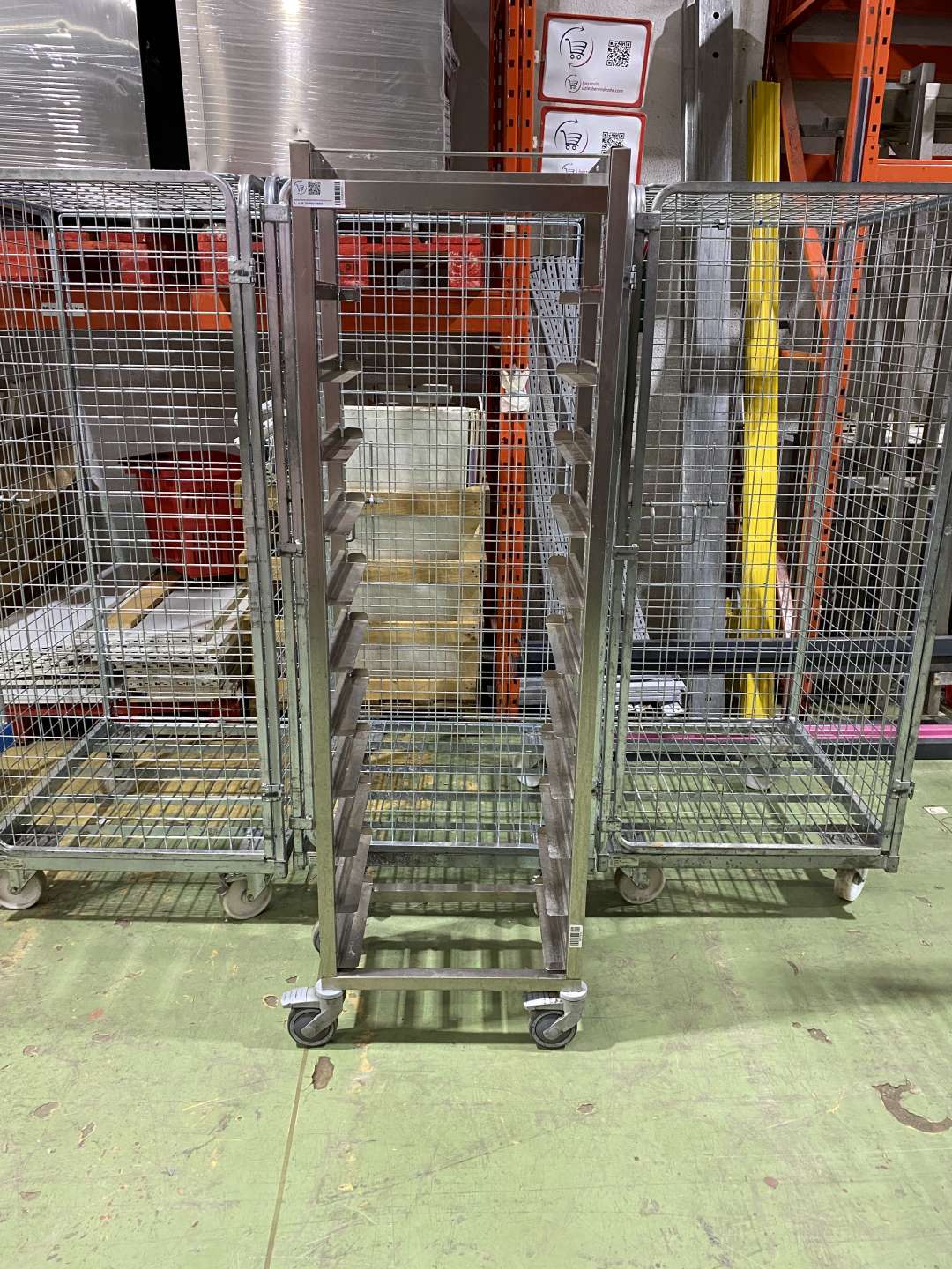 Tálcagyűtő kocsi, rozsdamentes