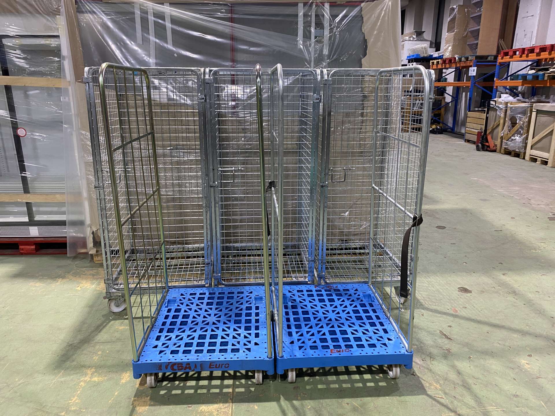 Feil kétoldalról nyitott rollikocsi, rollkonténer