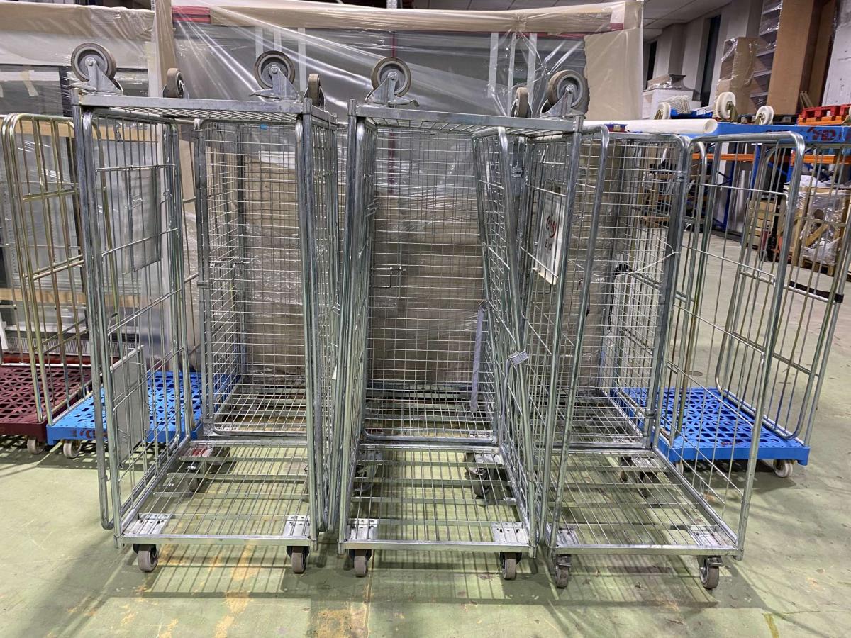 Wanzl kétoldalról nyitott rollikocsi, rollkonténer – termékfotó bal oldalról