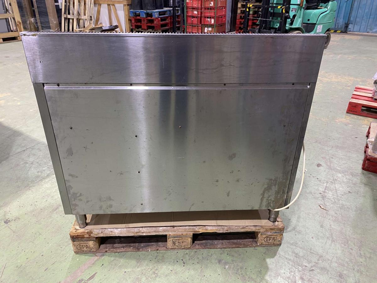 Bertos 6 égős tűzhely (G7F6+FE1) – termékfotó csomagolás