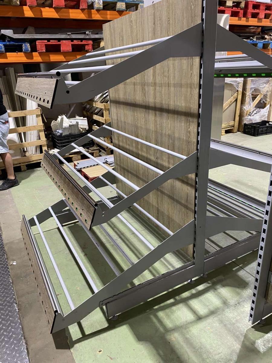 Zöldséges faliregál, vagy gondola sorolható, Tegometall – termékfotó hátulról