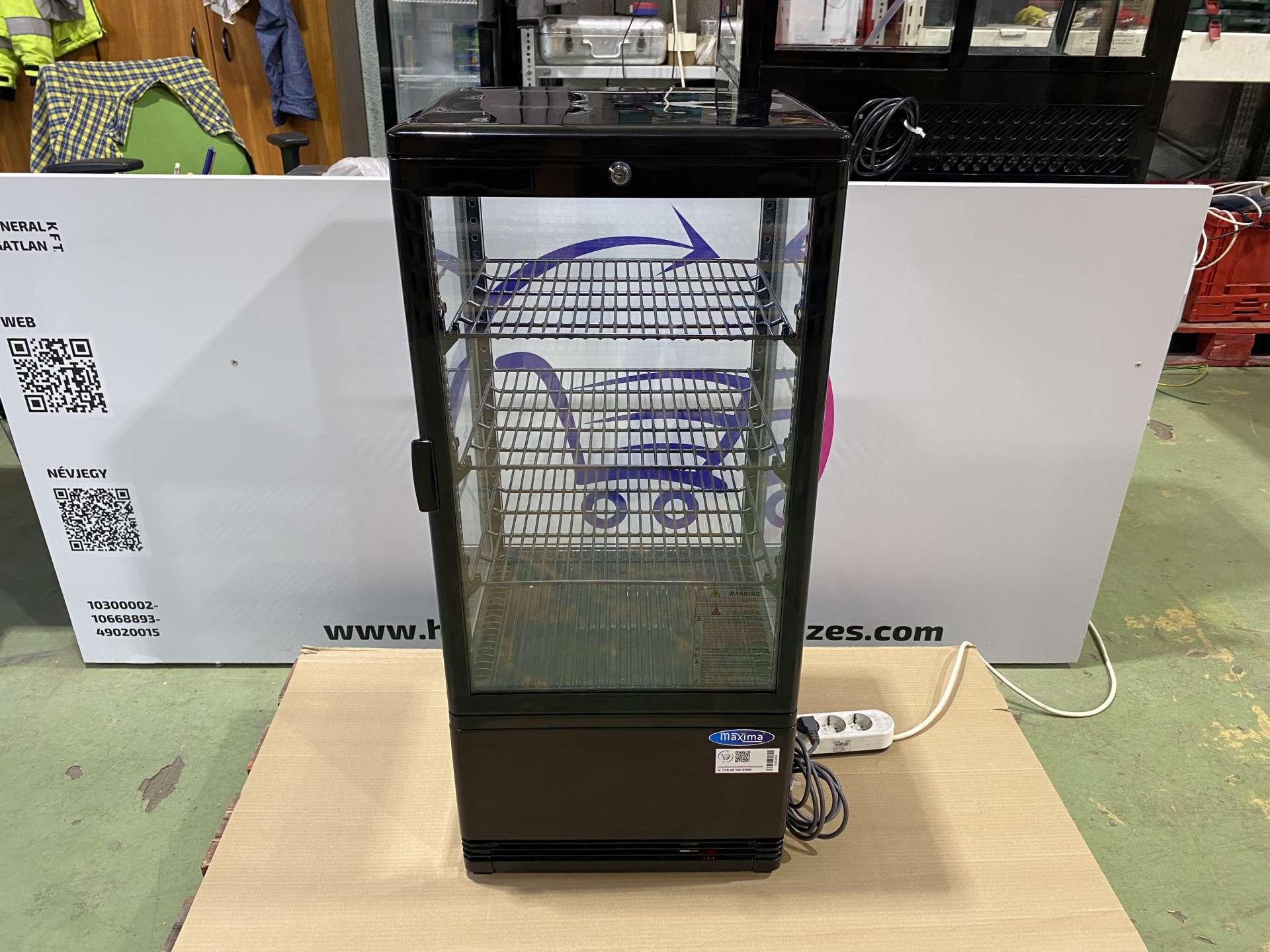 Hűtővitrin – 78L – H96cm  Maxima