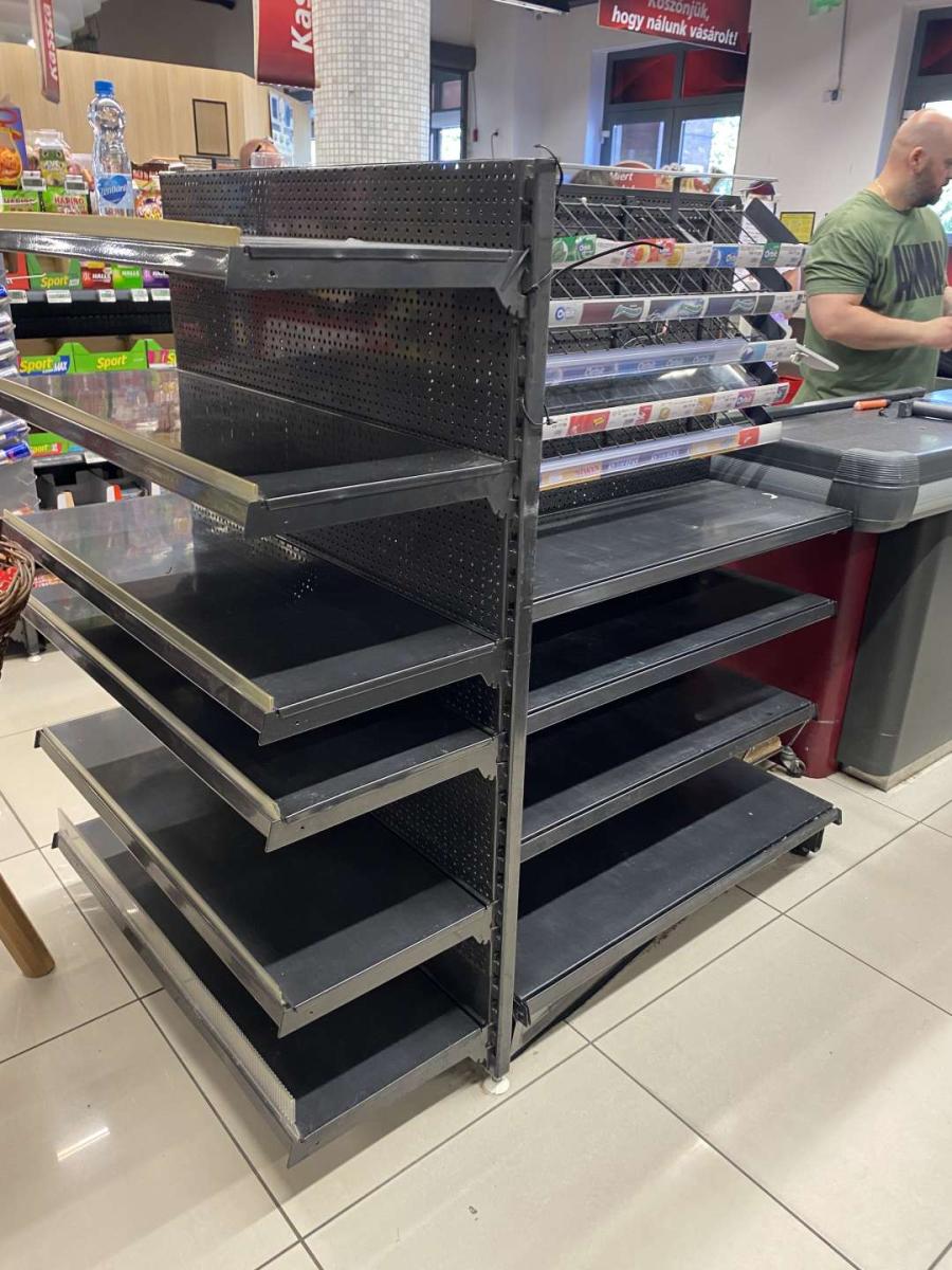 Kasszagondola, kasszaregál, kasszapolc – termékfotó elölnézet