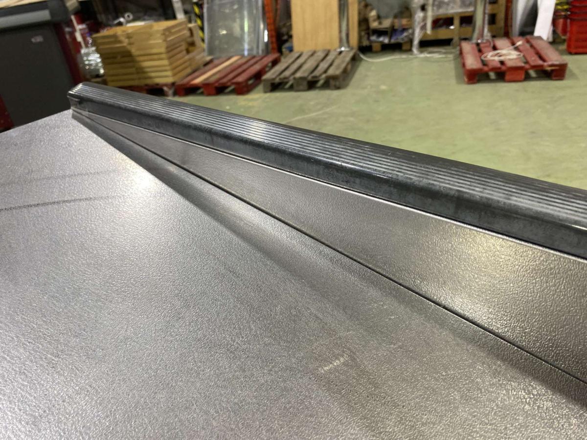 Kasszaasztal, Marsanz dupla elpakoló antracit-bordó_ – termékfotó bal oldalról