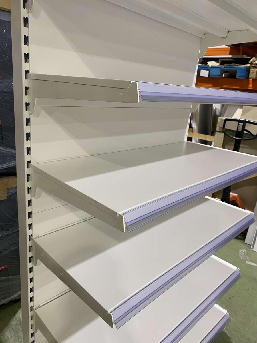 Új Mago /Tegometall polcrendszer, faliregál falipolc – termékfotó részlet