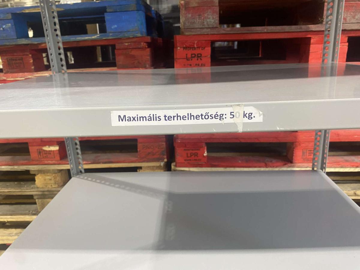 Salgó polc, raktári állvány – termékfotó 45° nézet