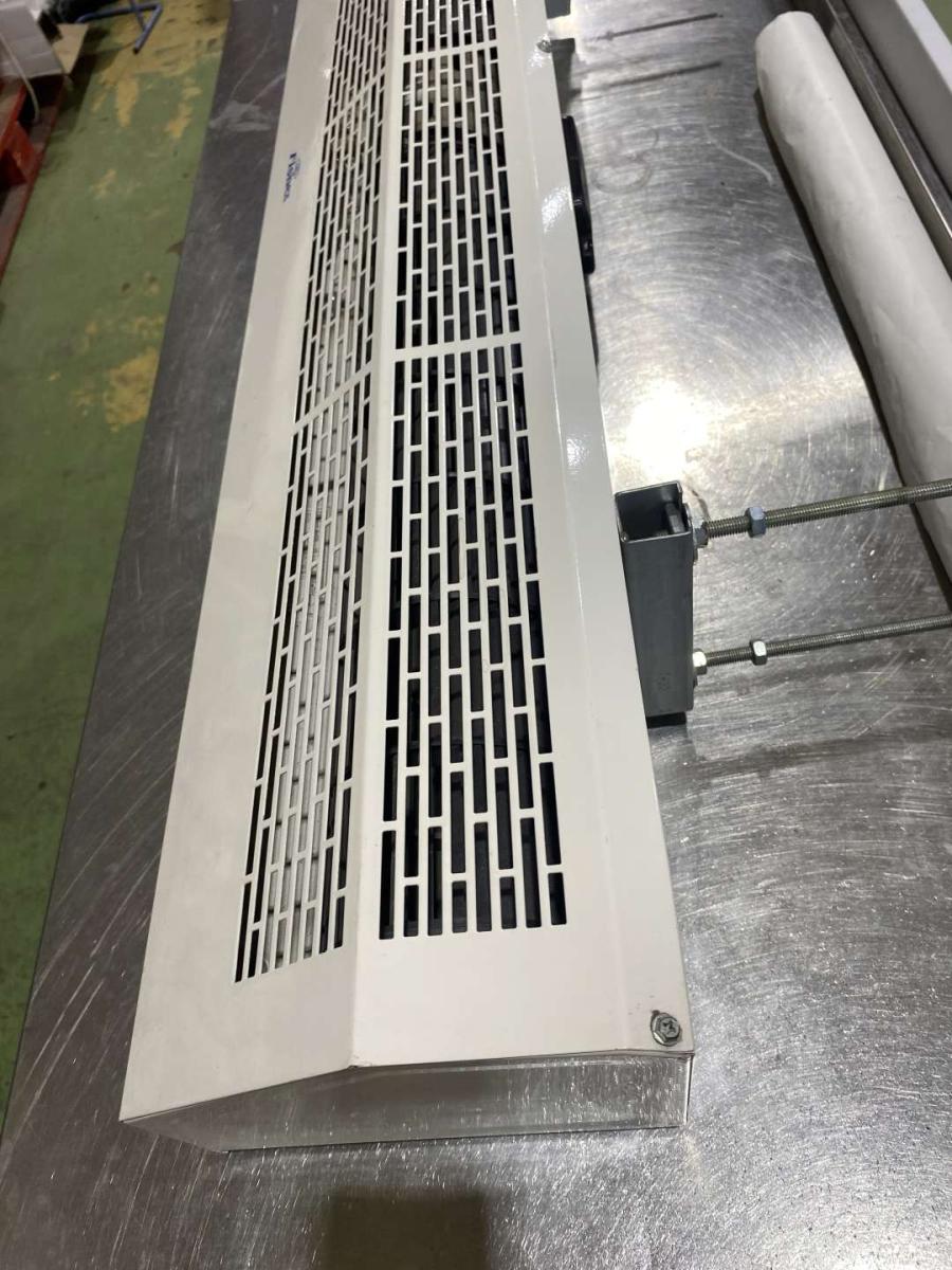 Fisher FPACE-12-HX légfüggöny elektromos fűtéssel (8kW, 1,2m) – termékfotó 45° nézet