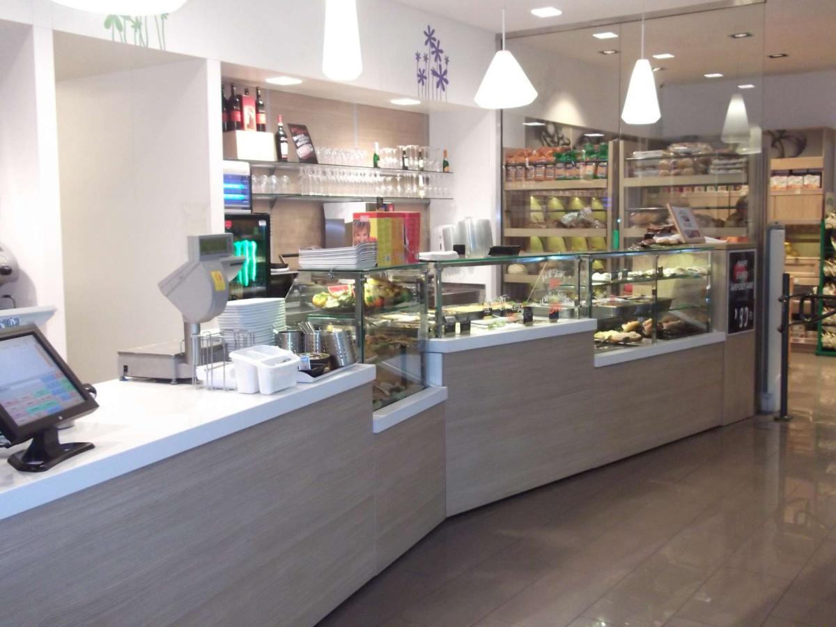 7,2 m. snack convenience pultvonal – termékfotó elölnézet