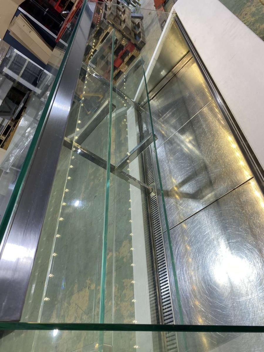 Snack convenience pult 120*80 – termékfotó bal oldalról