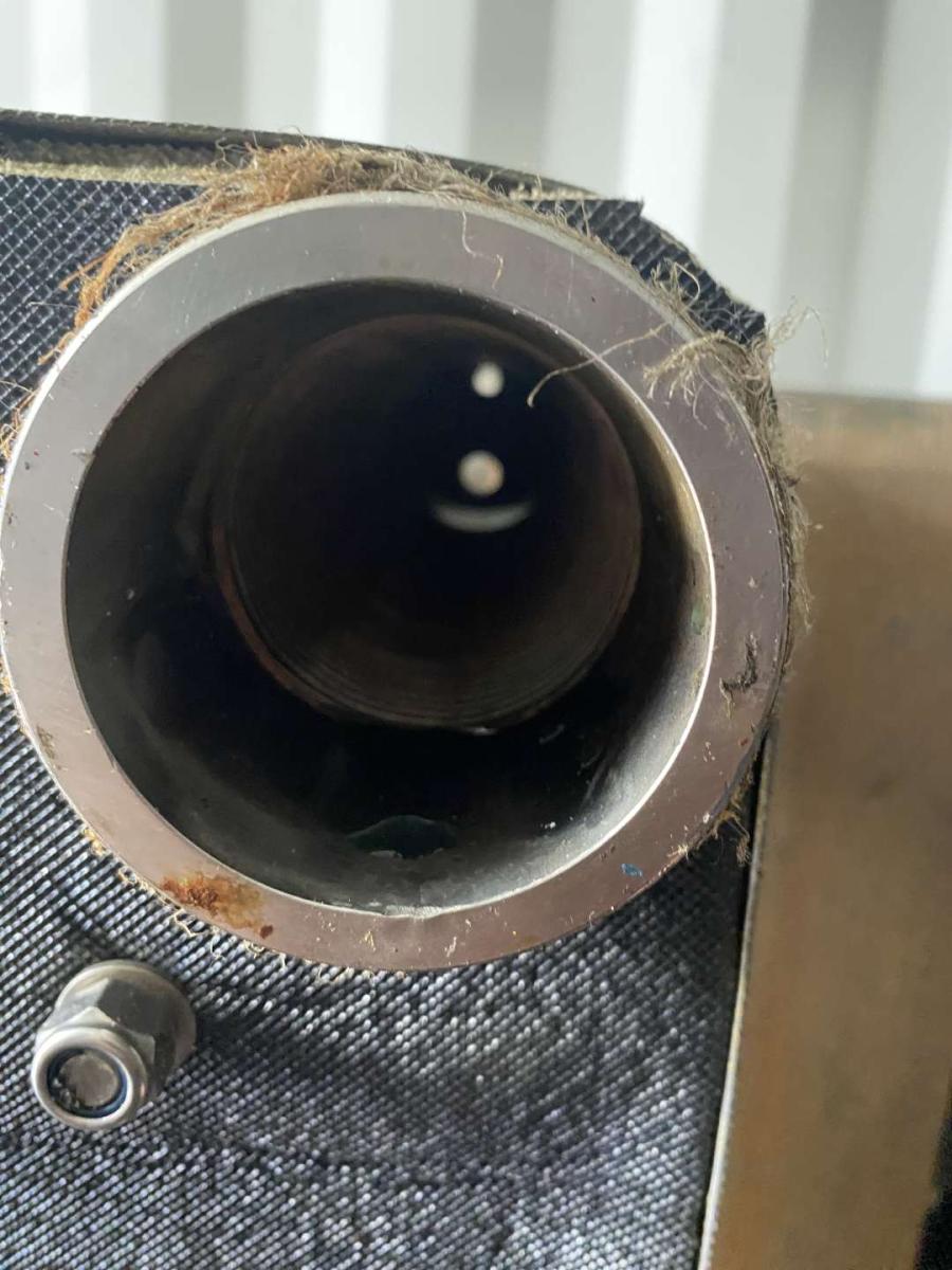 Lemezes hőcserélő SWEP B400 – termékfotó bal oldalról