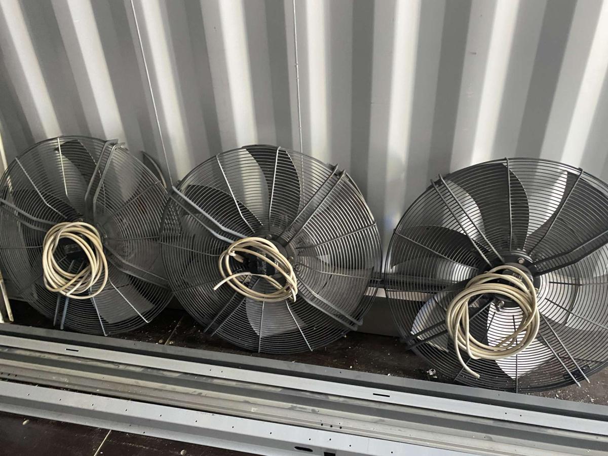 Kondenzátor / Ventilátor 800-as – termékfotó elölnézet
