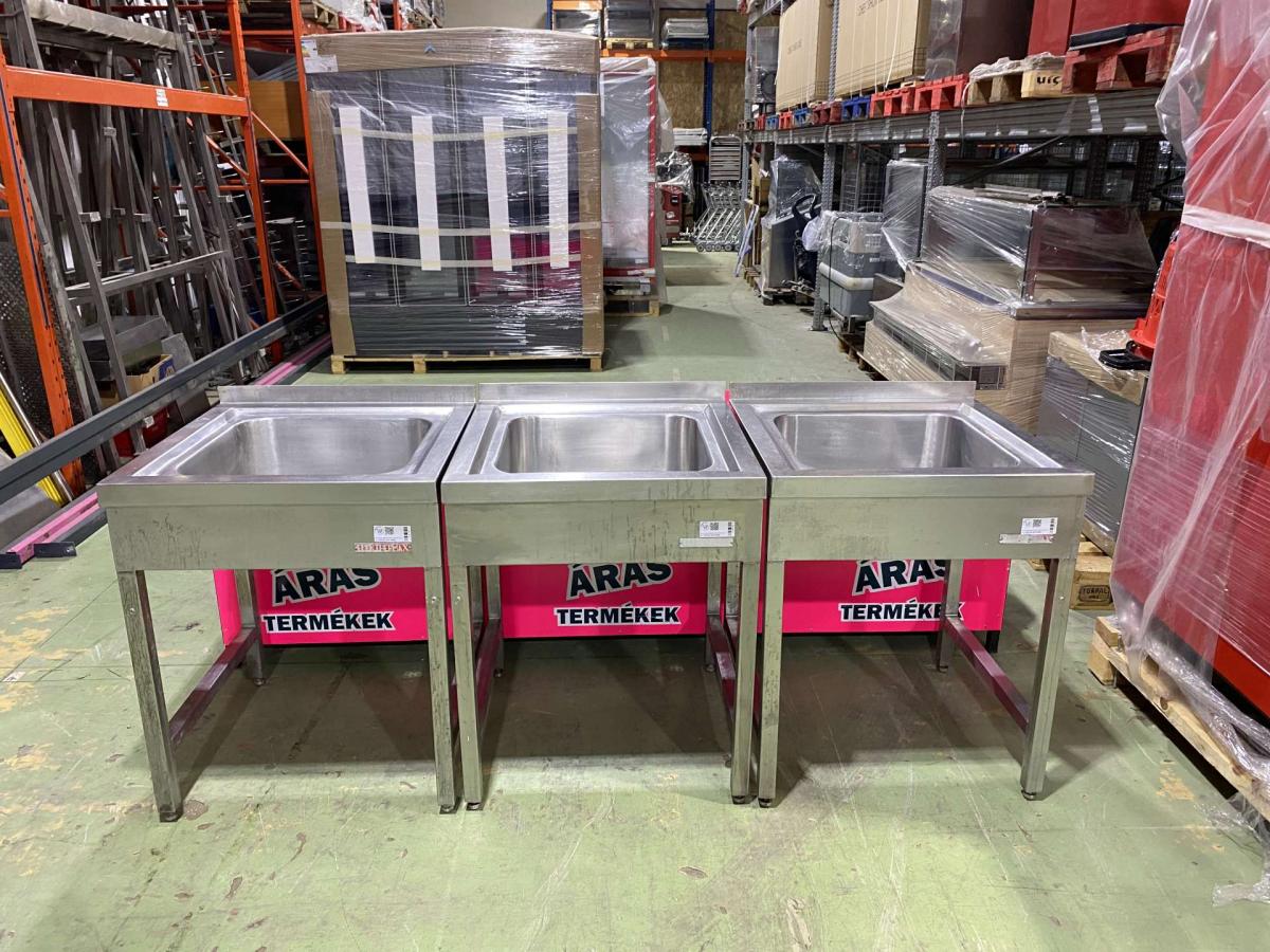 Rozsdamentes egymedencés mosogató – termékfotó elölnézet