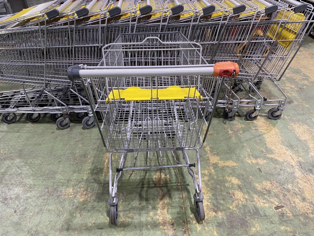 Bevásárlókocsi Caddie 180 BXM literes szürke – termékfotó alulnézet