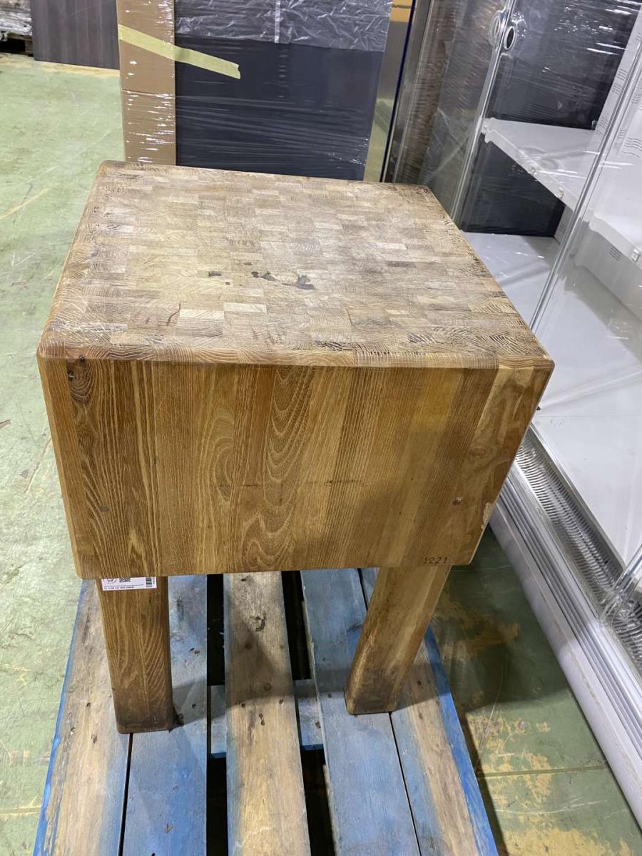 Hústőke, rakott tölgy – termékfotó 45° nézet