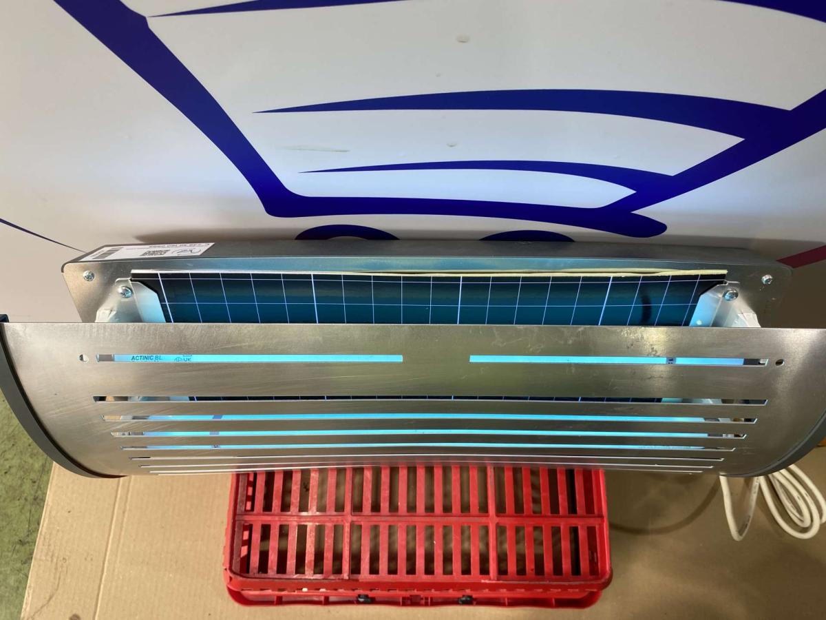 Rovarcsapda "Halo Curve" – termékfotó felülnézet