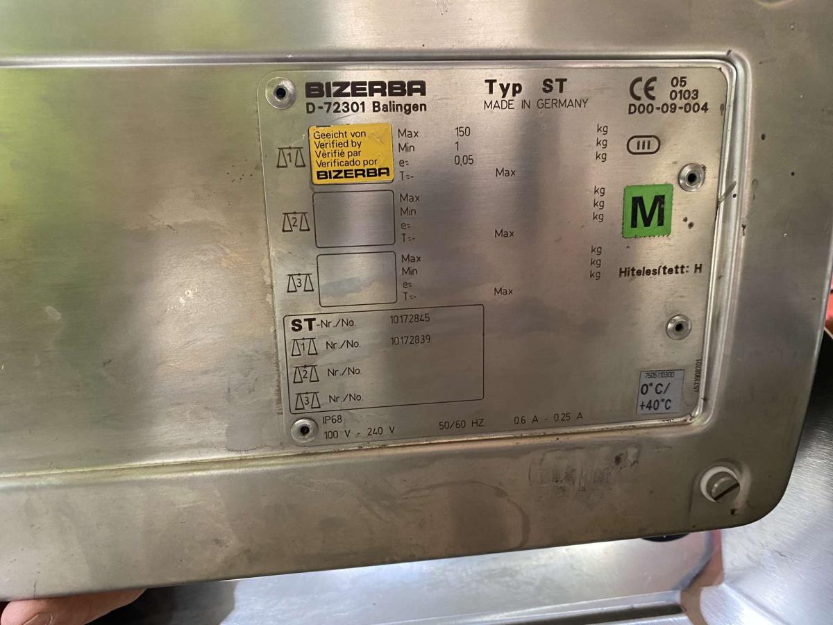 BIZERBA ST falimérleg, ládamérleg – termékfotó bal oldalról